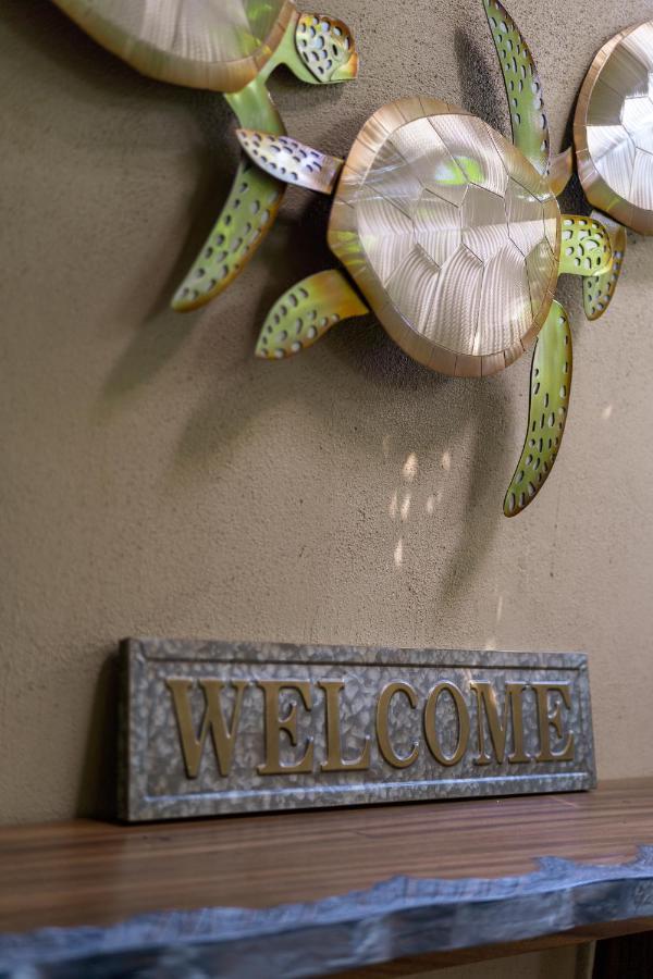 Noahs Hideaway Luxury B&B Lāhainā Exterior foto